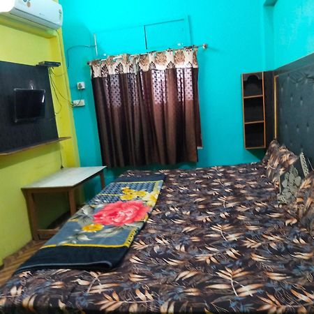 Maa Vaishno Guest House Βαρανάσι Εξωτερικό φωτογραφία