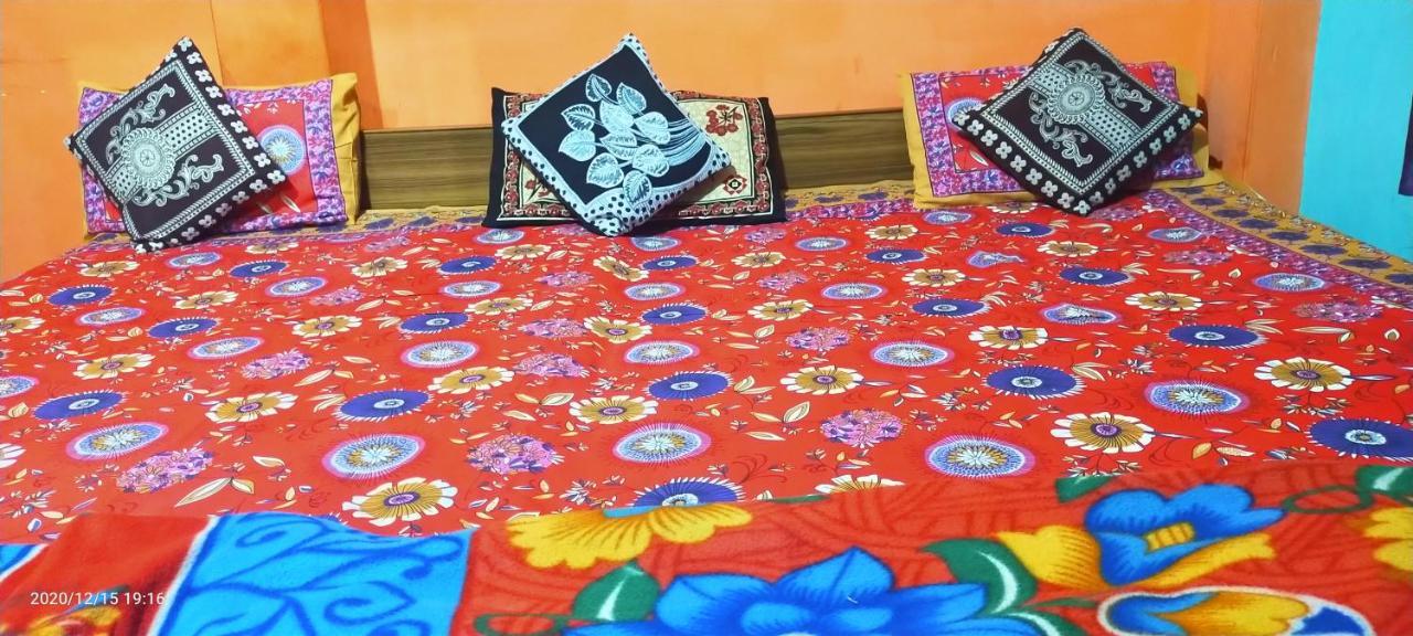 Maa Vaishno Guest House Βαρανάσι Εξωτερικό φωτογραφία