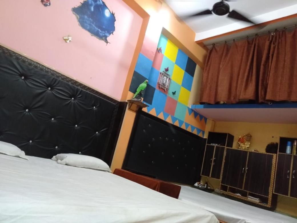 Maa Vaishno Guest House Βαρανάσι Εξωτερικό φωτογραφία