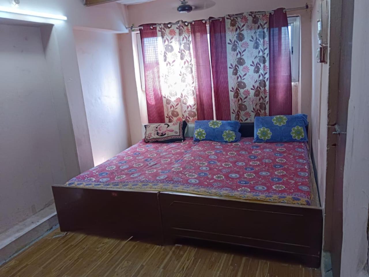 Maa Vaishno Guest House Βαρανάσι Εξωτερικό φωτογραφία