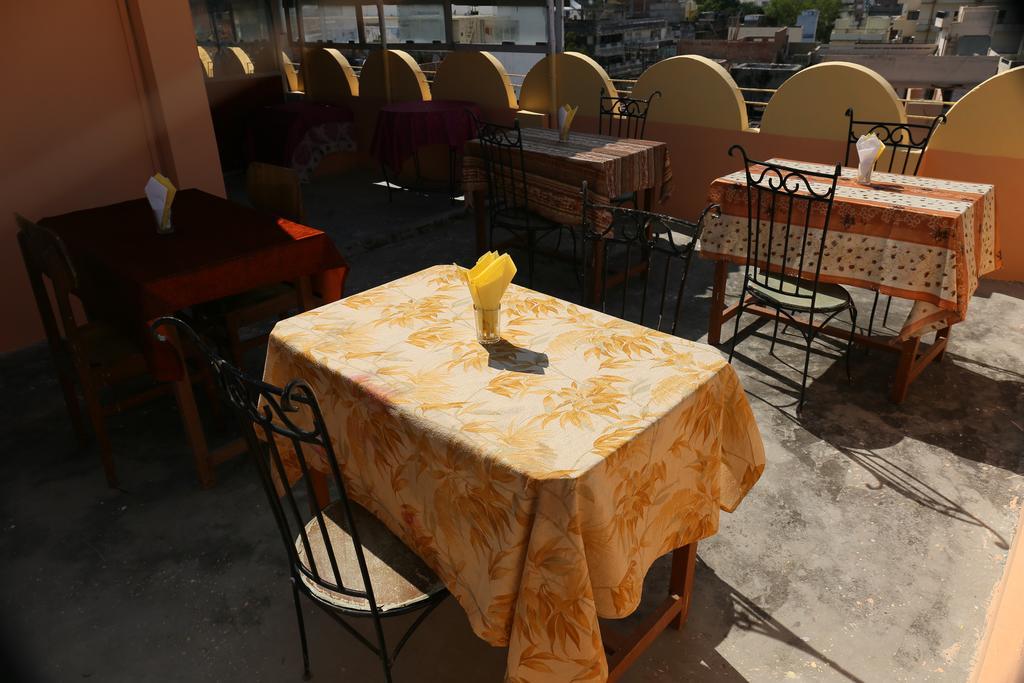 Maa Vaishno Guest House Βαρανάσι Εξωτερικό φωτογραφία